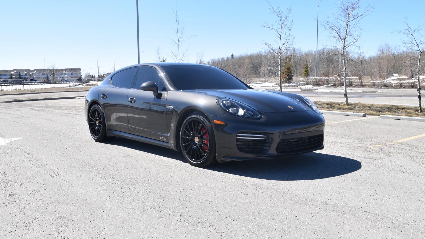 Porsche Panamera 2016 à Calgary, AB
