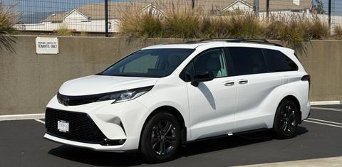 Toyota Sienna 2026