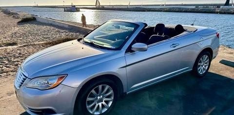 Chrysler 200 2012