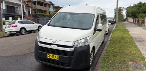 Toyota HIACE 2020