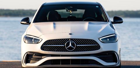 Mercedes-Benz C-Class 2024