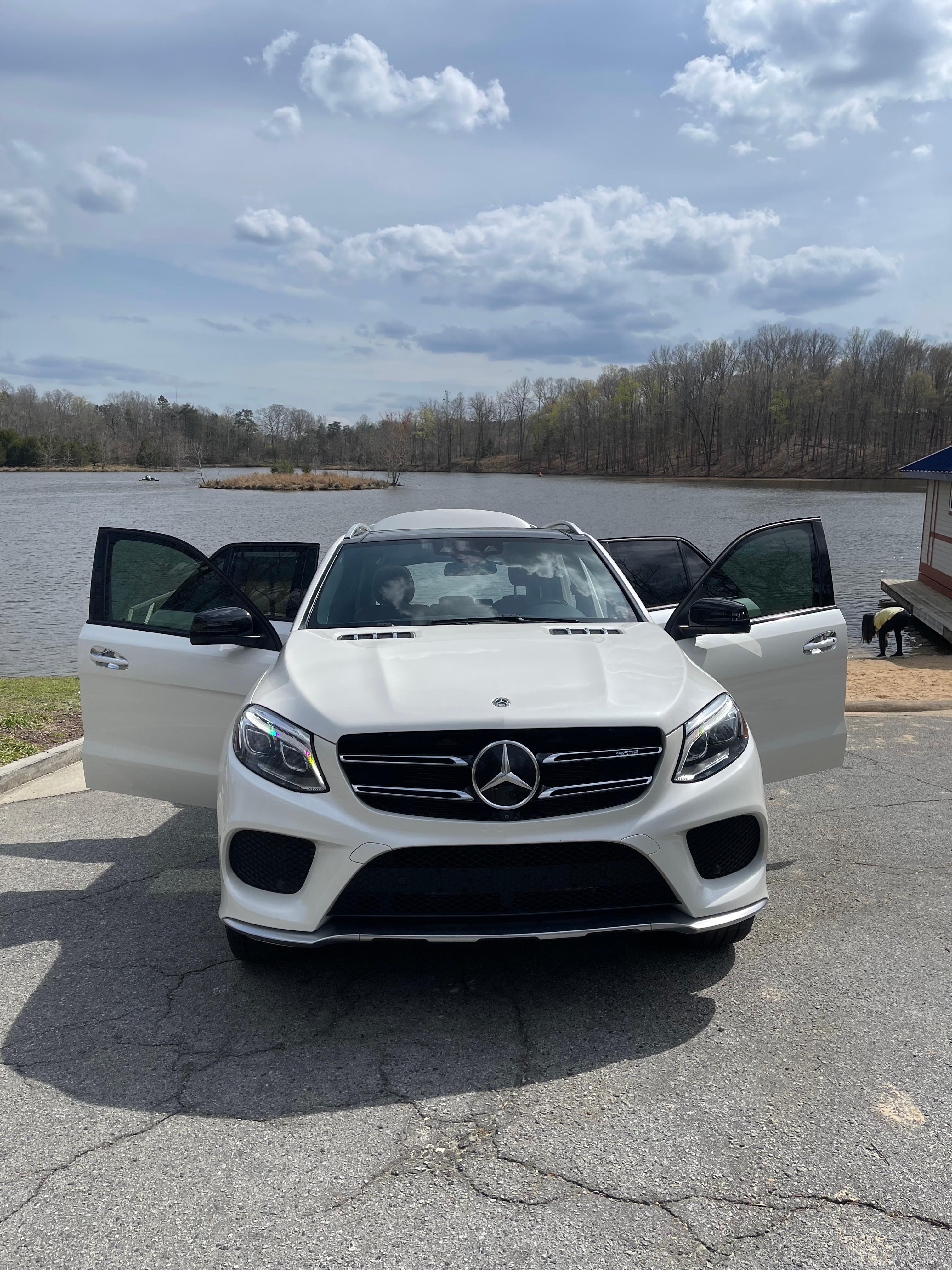 Mercedes-Benz GLE-Class 2018 in 