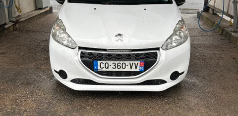Peugeot 208 2013