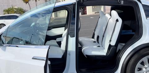 Tesla Model X 2018