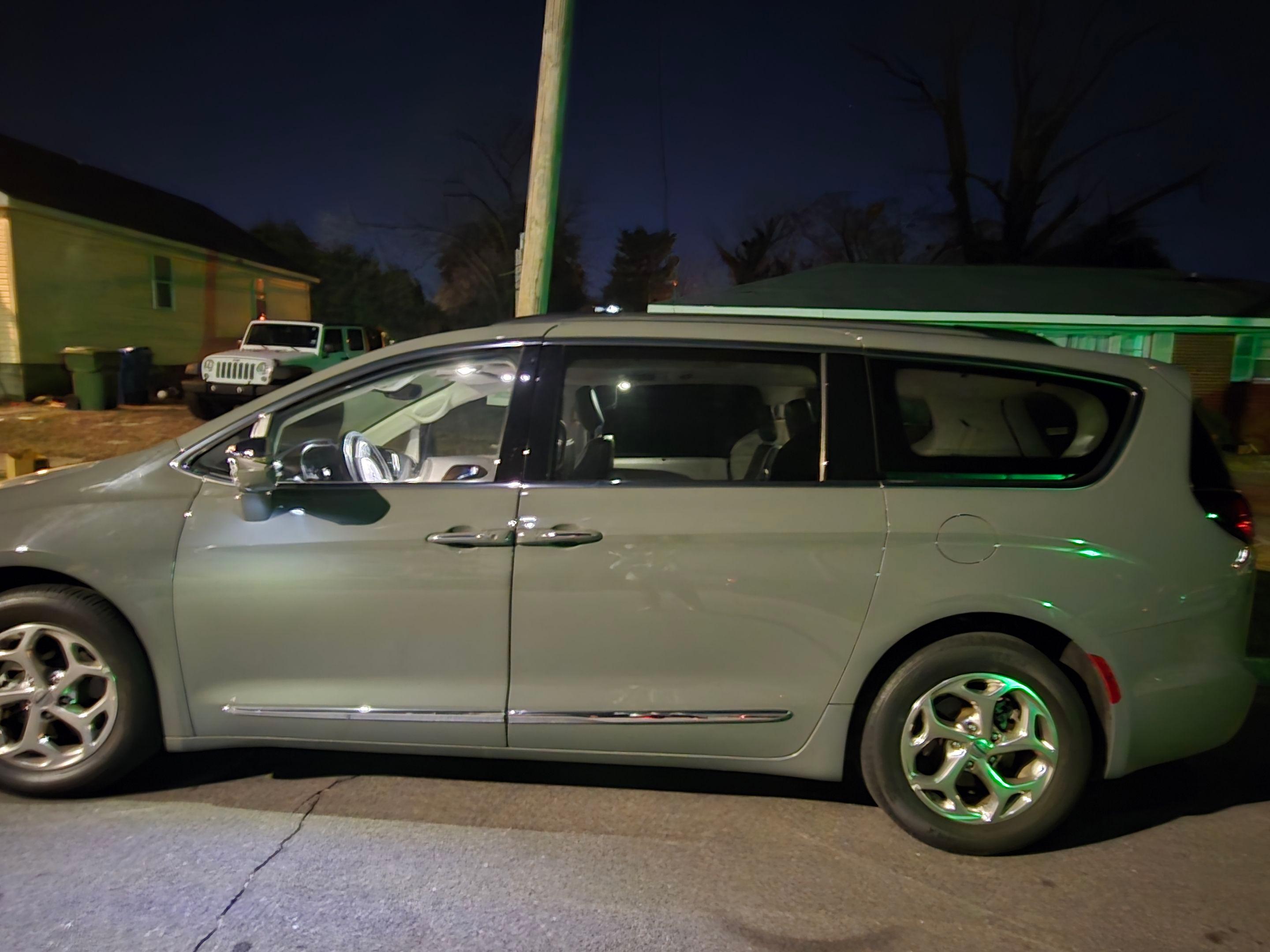 Chrysler Pacifica 2022 in Wilmington, NC