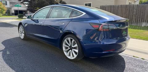 Tesla Model 3 2017