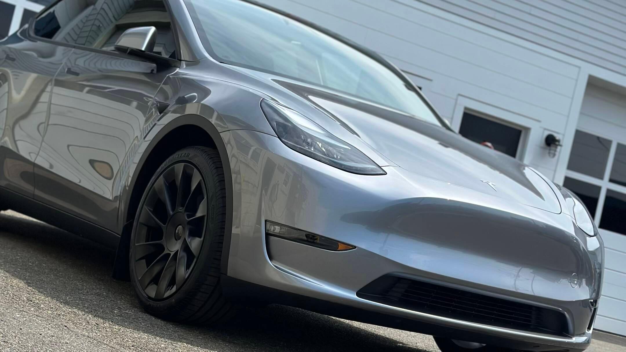 Tesla Model Y 2024 in Salem, MA