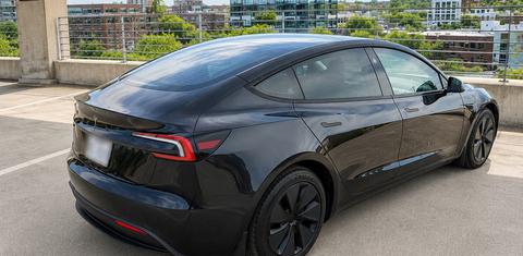 Tesla Model 3 2025