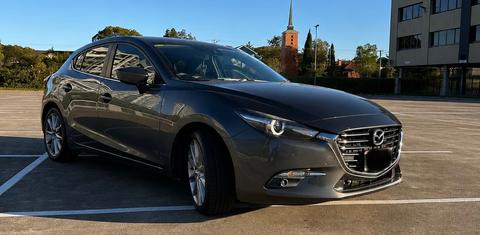 Mazda MAZDA3 2018