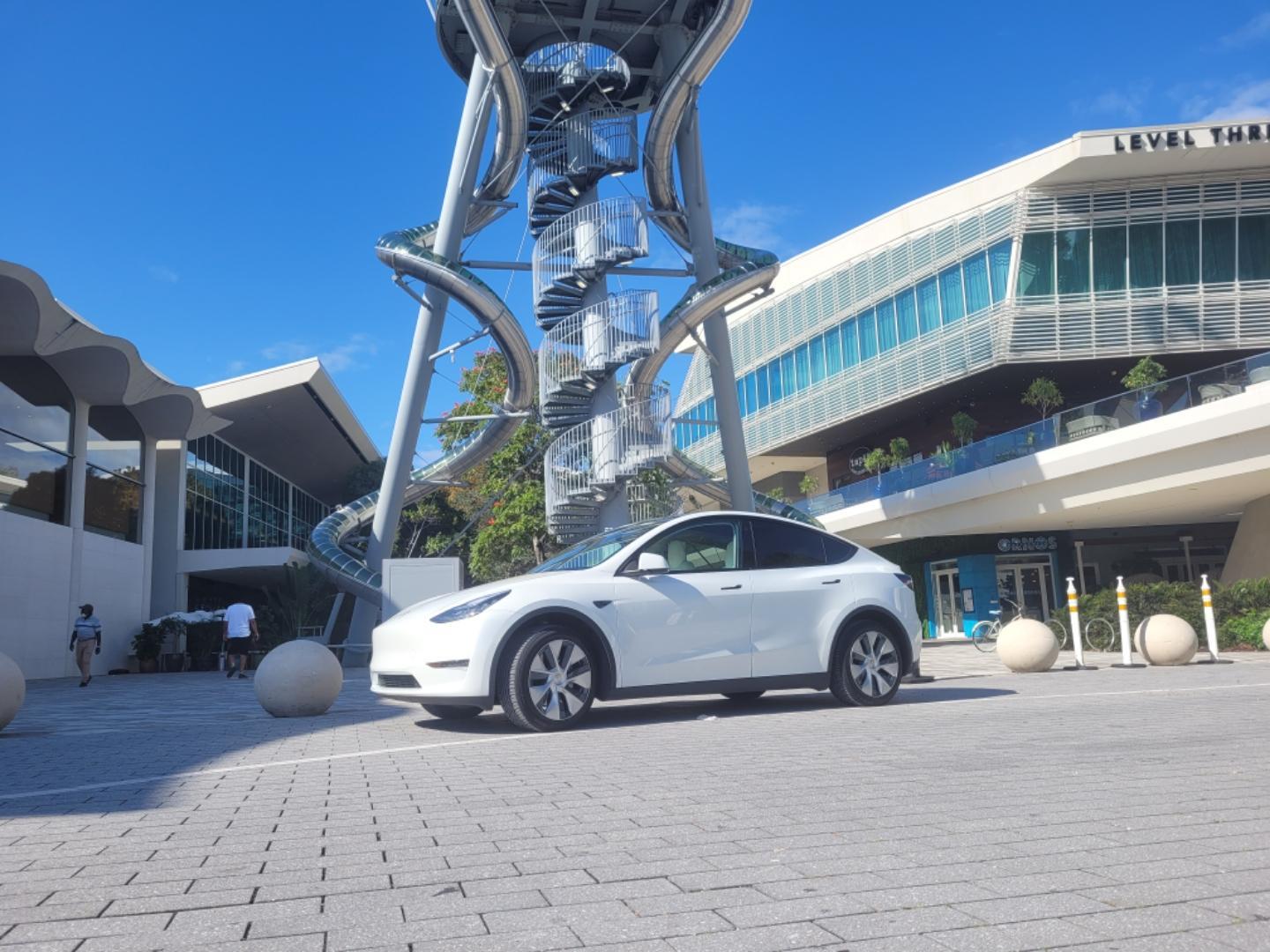Tesla Model Y 2020 in Hollywood, FL