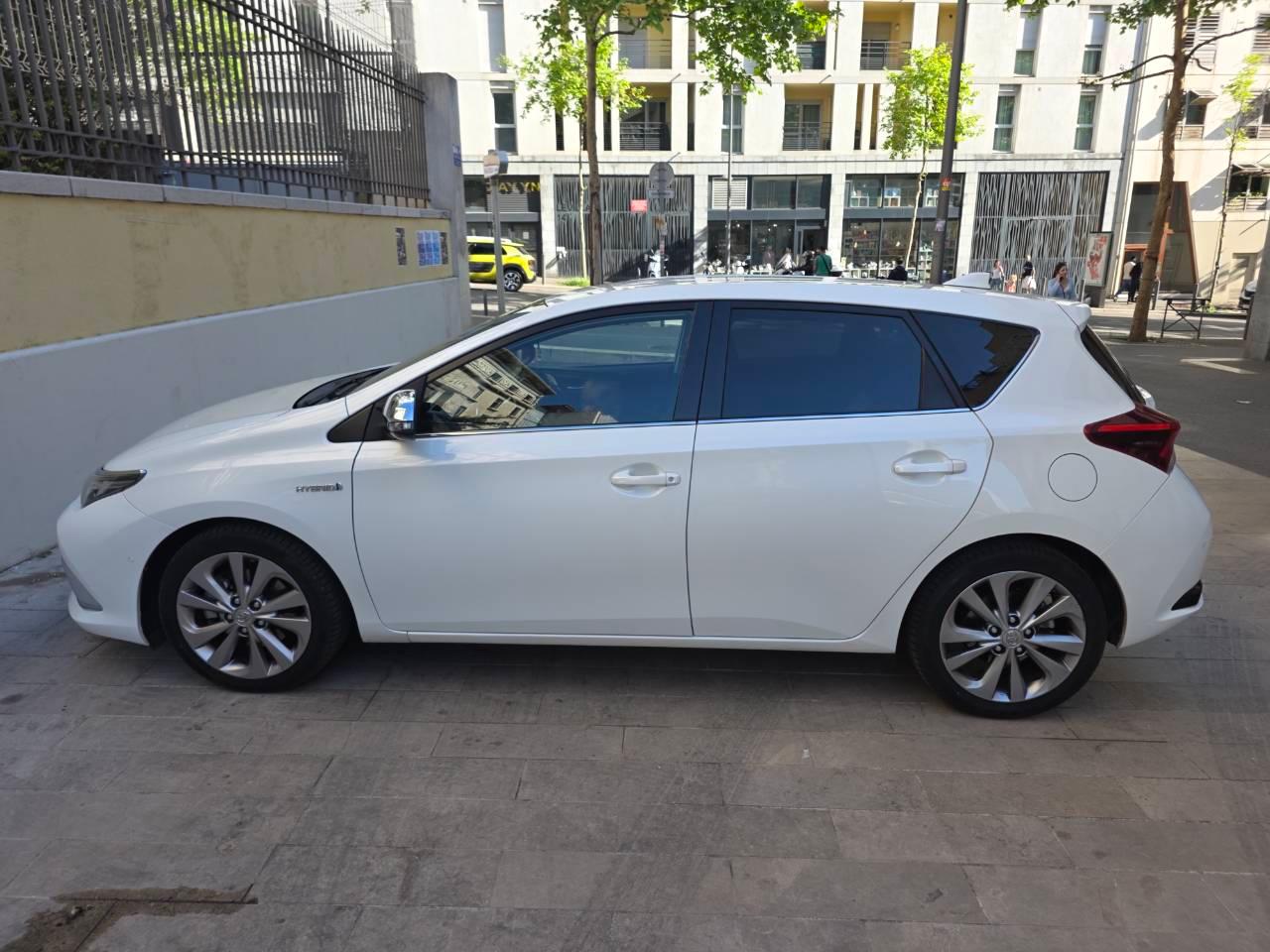 Toyota AURIS 2015 à Marseille