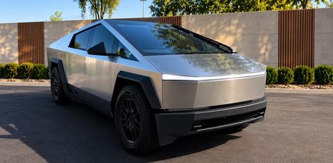 Tesla Cybertruck 2025