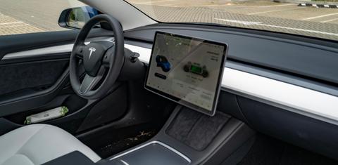 Tesla Model 3 2025