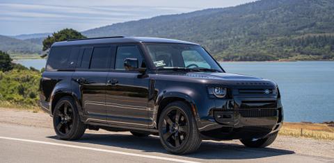 Land Rover Defender 2024