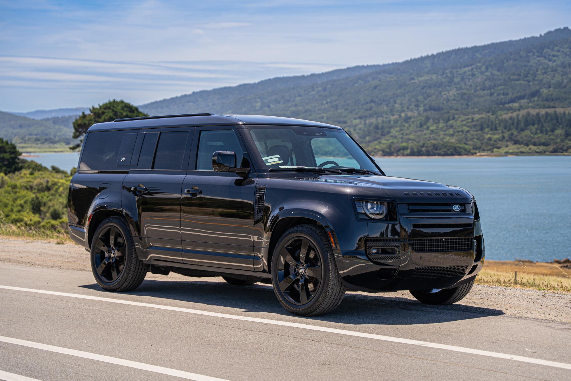 Land Rover Defender 2024 in San Bruno, CA