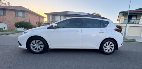 Toyota COROLLA 2015