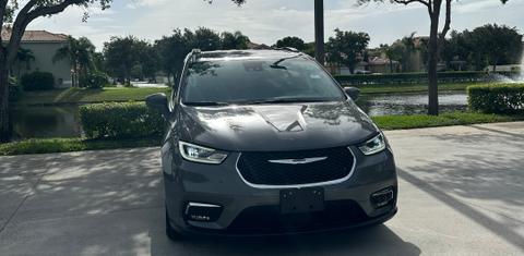 Chrysler Pacifica 2022