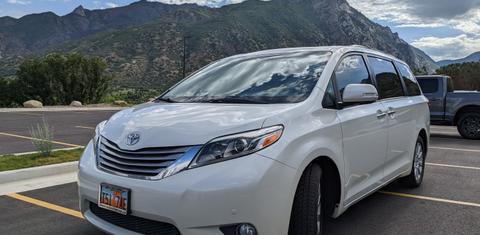 Toyota Sienna 2015