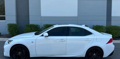 Lexus IS 2017
