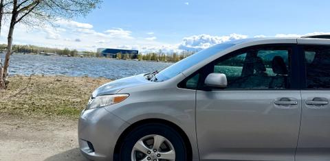 Toyota Sienna 2014