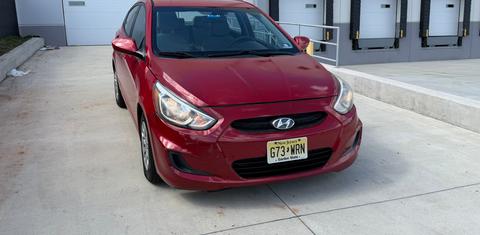 Hyundai Accent 2015