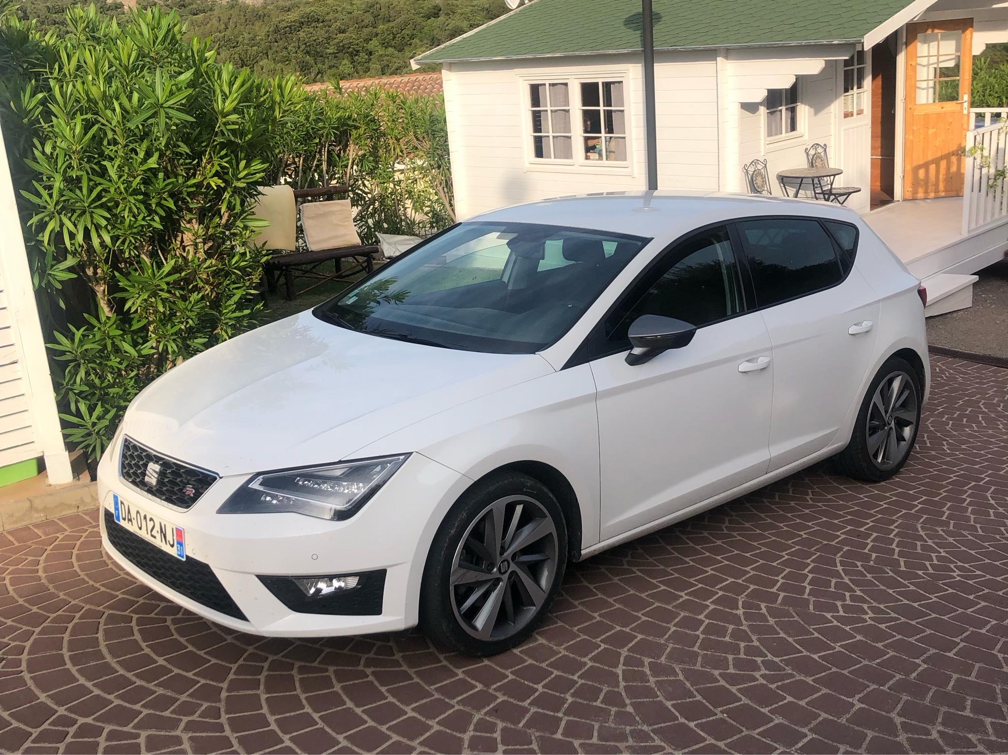 Seat LEON 2013 à Nîmes