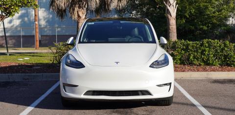 Tesla Model Y 2022