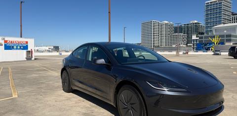 Tesla Model 3 2025