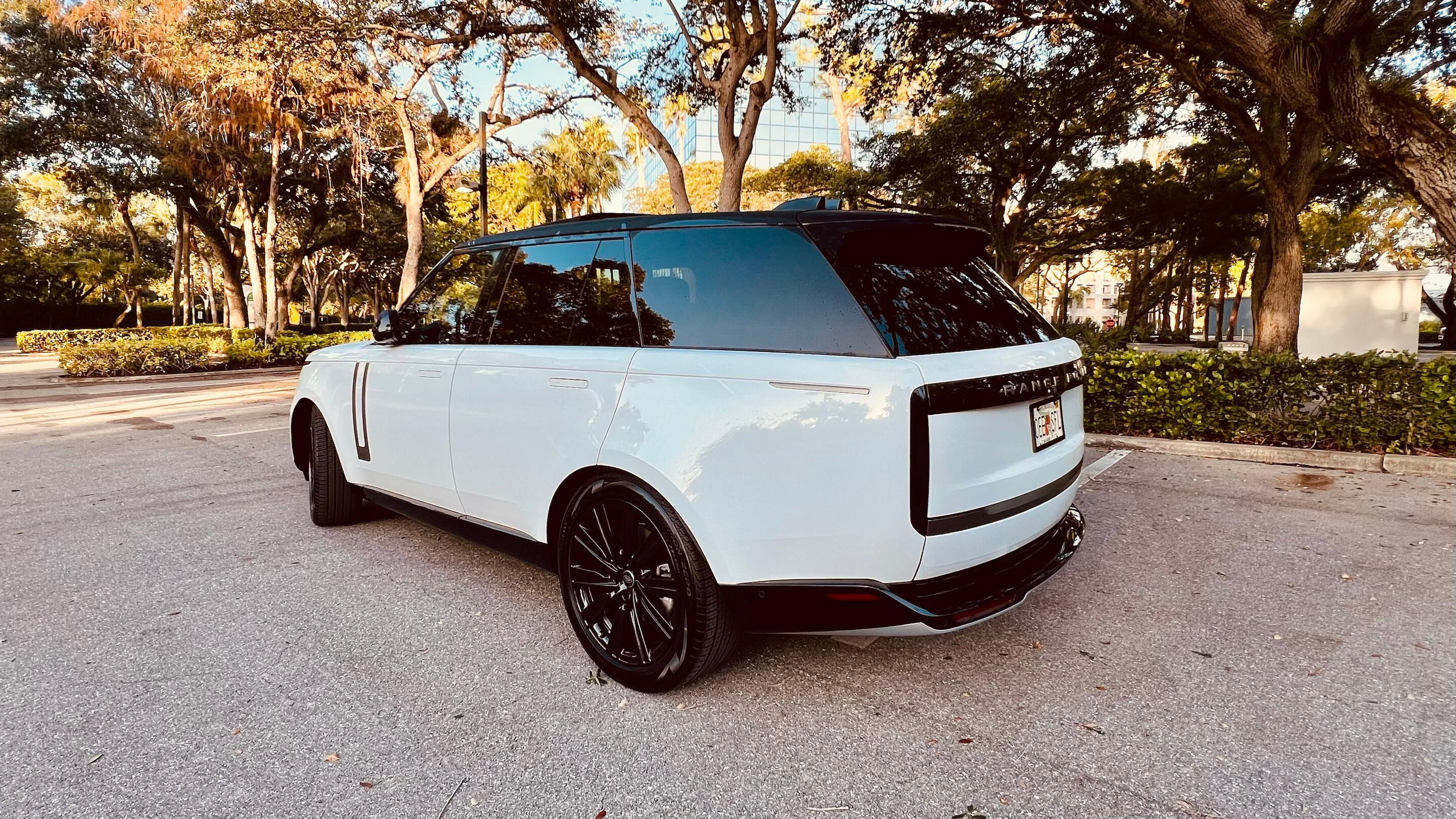Land Rover Range Rover 2025 in 
