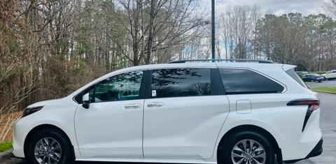 Toyota Sienna 2025