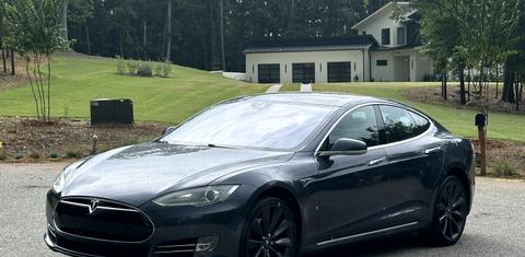 Tesla Model S 2016