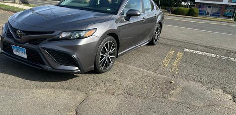 Toyota Camry Hybrid 2023
