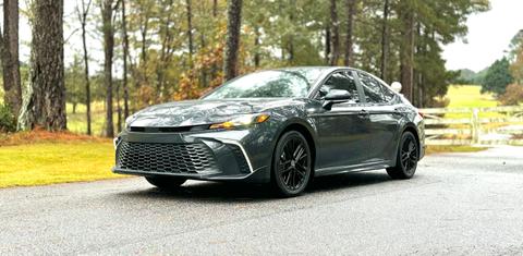 Toyota Camry Hybrid 2025