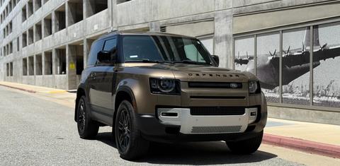 Land Rover Defender 2023