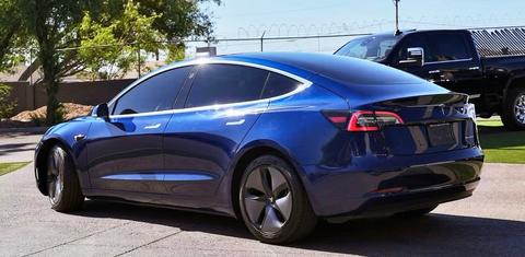 Tesla Model 3 2018