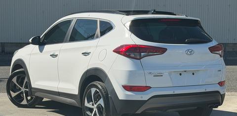 Hyundai TUCSON 2015
