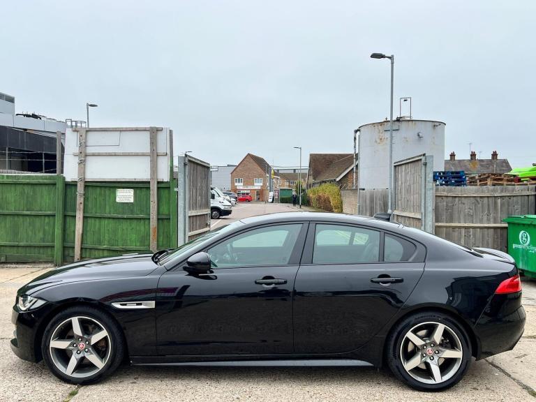 Jaguar XE 2017 à Nottingham