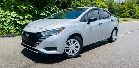 Nissan Versa 2025