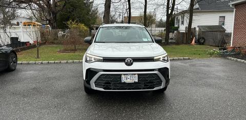 Volkswagen Taos 2025
