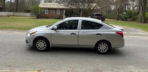 Nissan Versa 2019