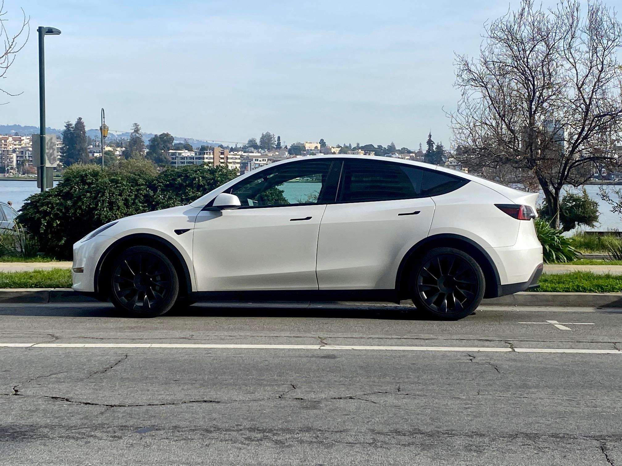 Tesla Model Y 2021 in Brooklyn, NY