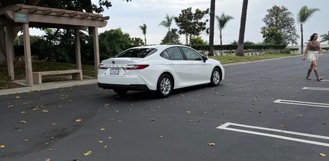Toyota Camry Hybrid 2025