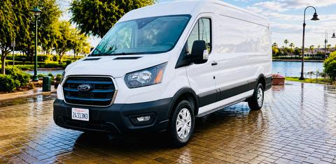 Ford E-Transit Cargo 2022
