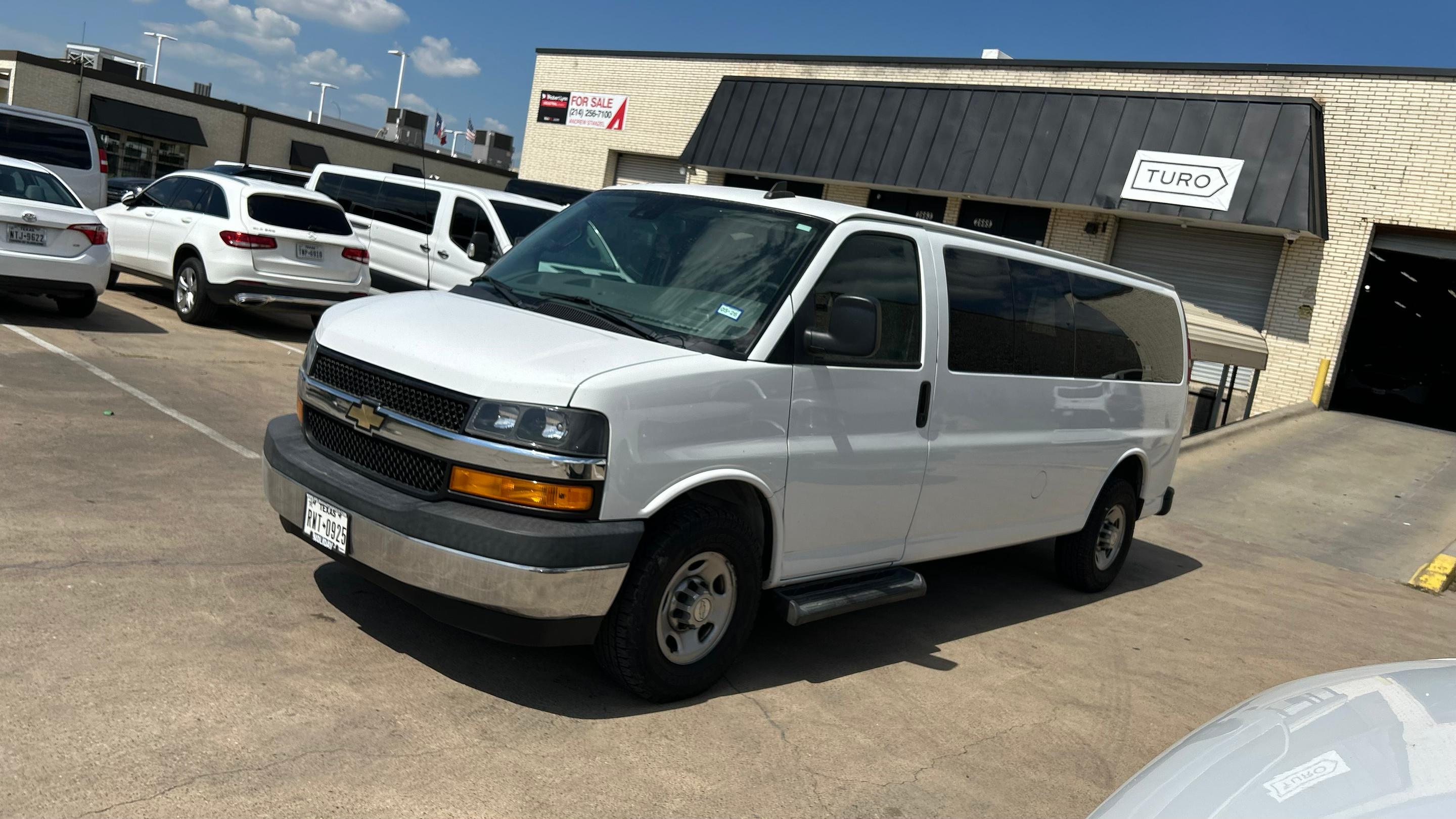 Chevrolet Express 2020 in Dallas, TX