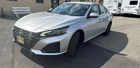 Nissan Altima 2025