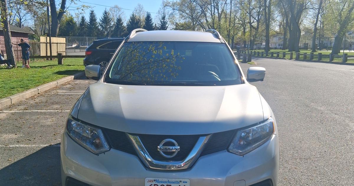 Ma Rogue Nissan Rogue 2015 rental in Springfield, MA by Martin | Turo