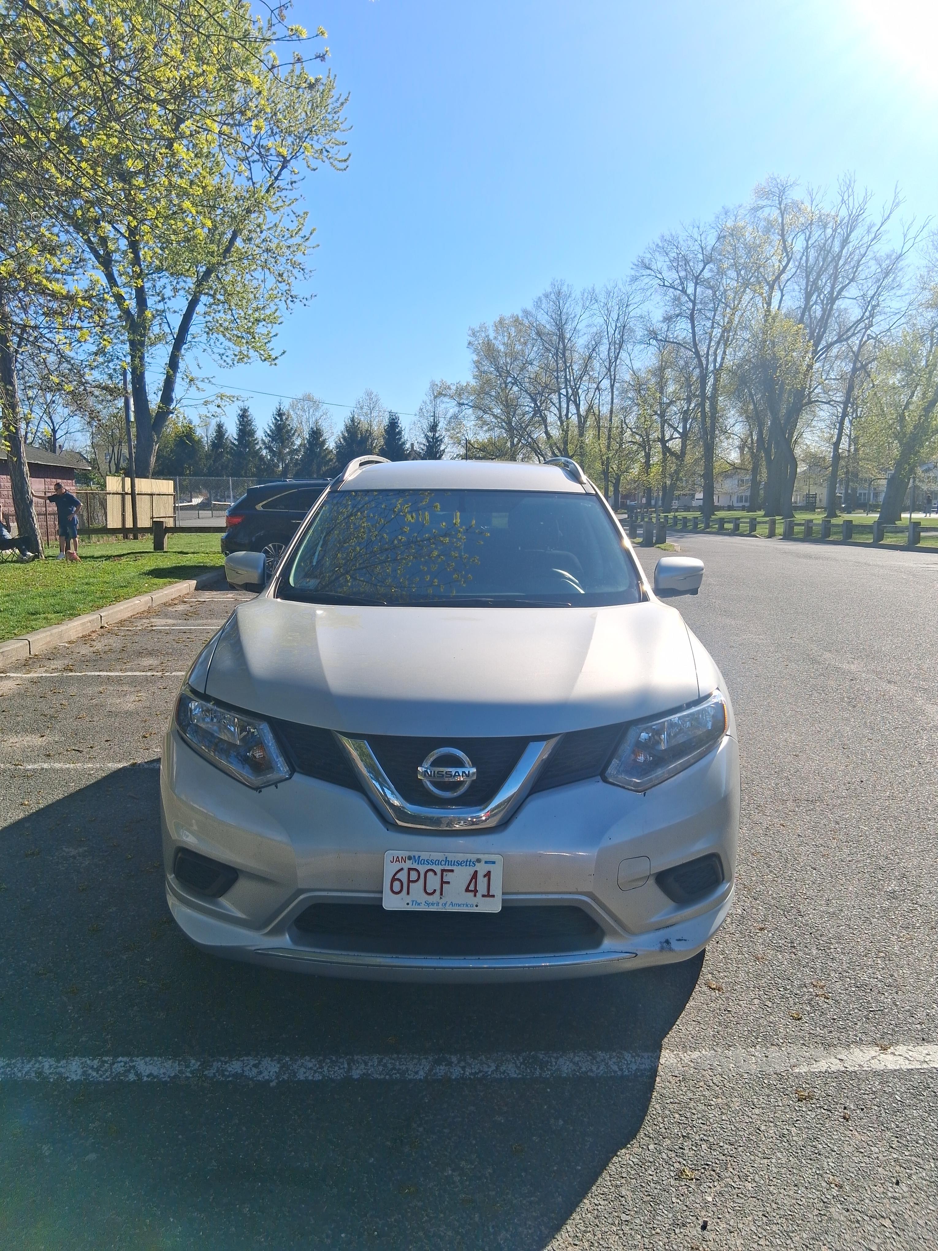 Nissan Rogue 2015 in Springfield, MA