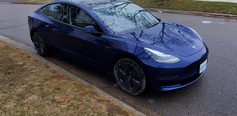 Tesla Model 3 2022
