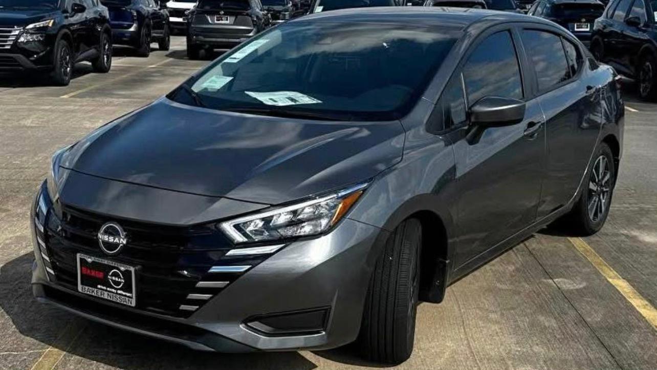 Nissan Versa 2025 in 