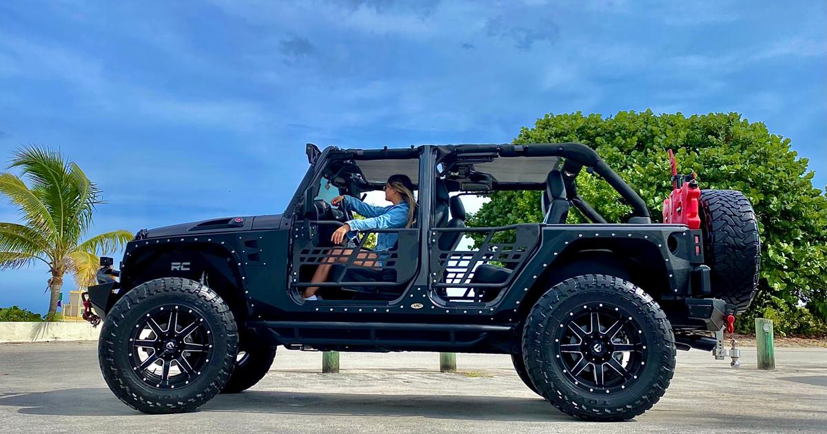 Jeep Wrangler 2017 rental in Miami, FL by Jose C Turo